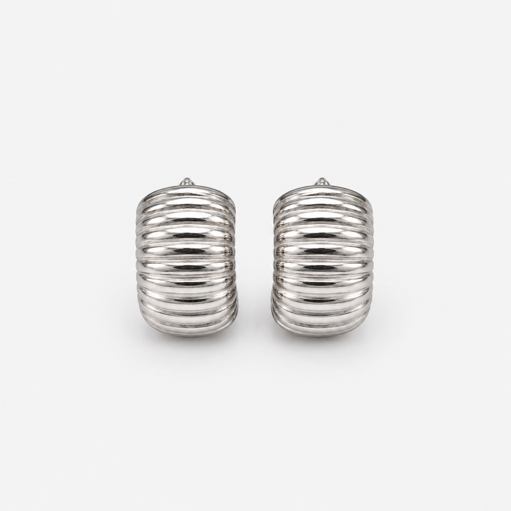 It Girl Earrings