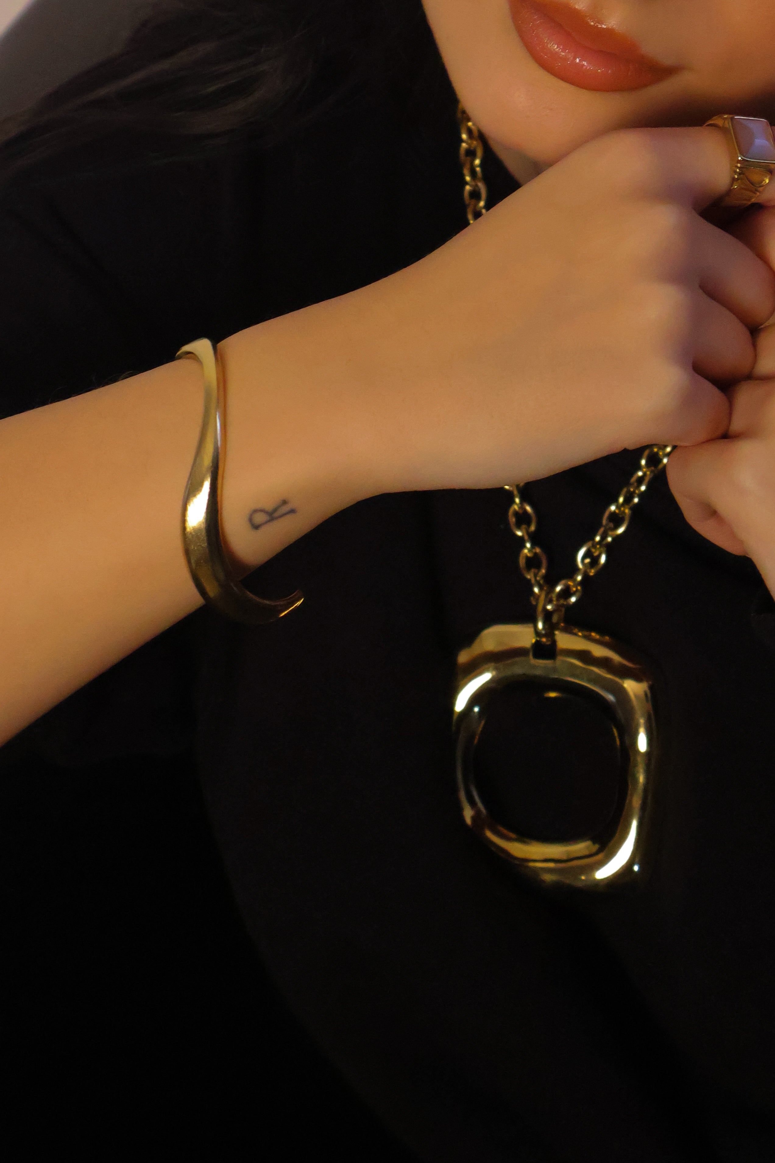 Contour Bracelet